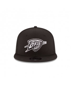 Schwarz-weiße 9FIFTY-Snapback-Mütze der Oklahoma City Thunder 2025 NBA Champions