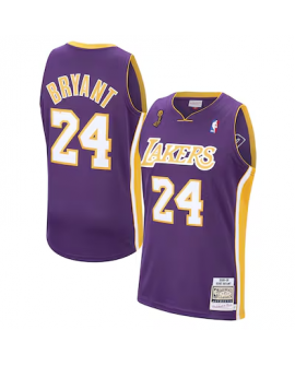 Los Angeles Lakers Kobe Bryant 2008 Auswärts-Authentic-Trikot von Mitchell & Ness – Lila – Herren