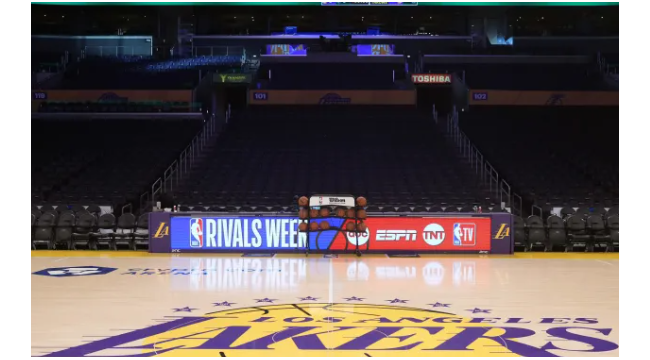 Lakers drängt, schließlich Verbindungen mit 101 Millionen Dollar viermal NBA-Meister, 22-mal All-Star zu schneiden