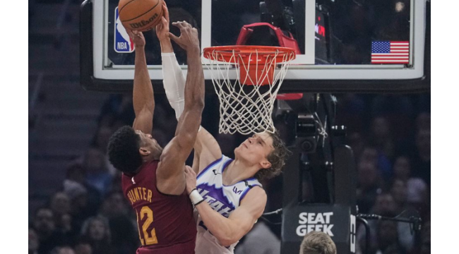 Jazz springt nach 55-Punkten-Verlust zurück und schlägt Cavaliers 123-112