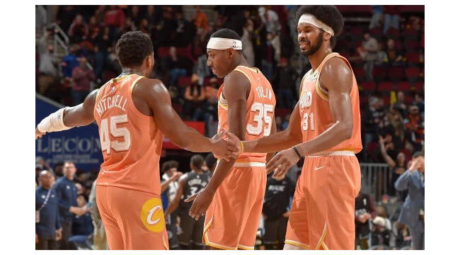 Mitchell erzielt 45 Punkte, als die Cavaliers Magic 114-98 für den vierten Sieg in Folge besiegen
