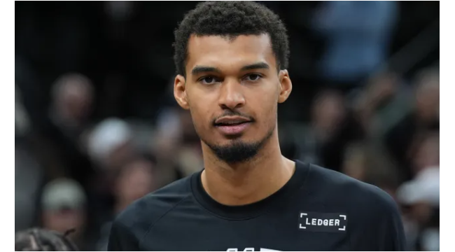 San Antonio Spurs prognostiziert, Duke-Star hinzuzufügen, um Victor Wembanyama mit einem anderen fast sieben Fuß hohen Spieler zu paaren