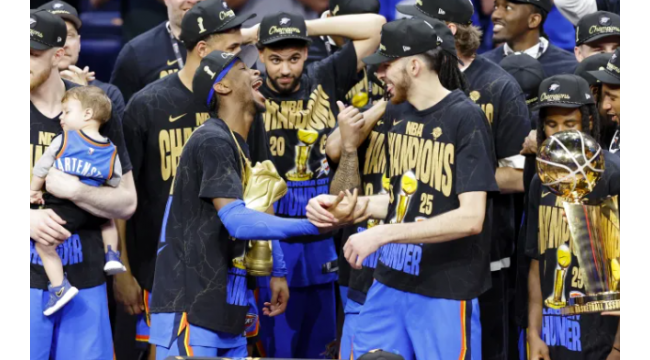 Chet Holmgren wird ehrlich über seinen neuen All-Star-Ring: 'Ich mag unseren Ring vom letzten Sommer'