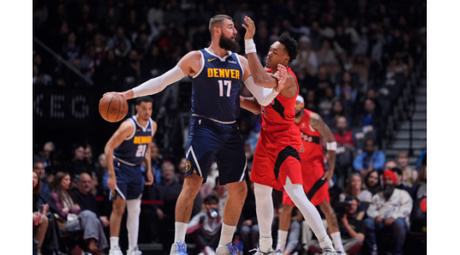 Jonas Valančiūnas leidet an rechter Kalbstammung, wird in 4 Wochen neu bewertet