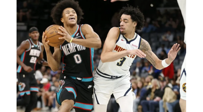 Grizzlies überraschen Nuggets mit gritty Verteidigung spät