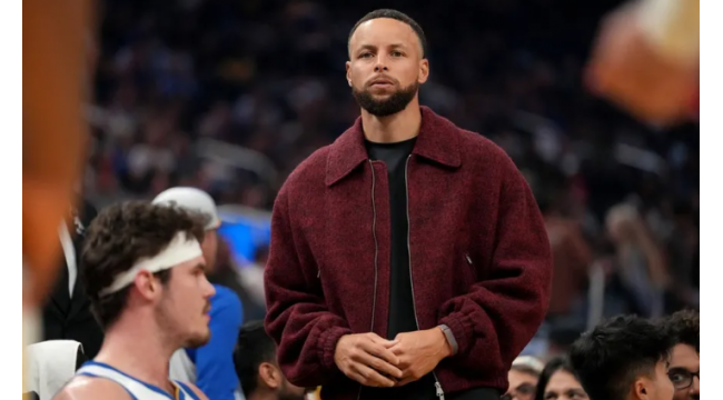 Stephen Curry der Warriors ist immer noch draußen, wird zum Live-Scrimmage fortschreiten