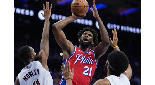 Tyson erzielt Karrierehöhe 39, Mobley trifft Sieger, um Cavaliers auf 2-Spiel-Sweep der 76ers zu heben