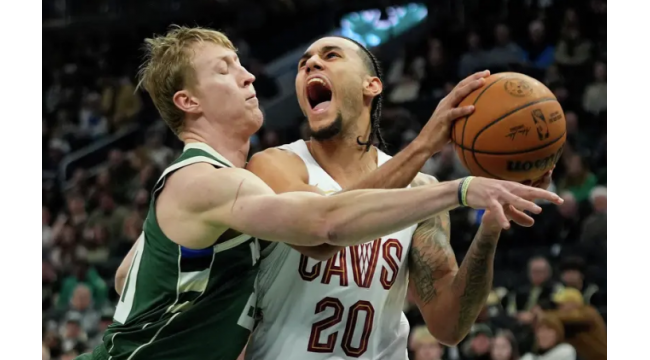 Porter, Rollins führen die Bucks vor den kurzhändigen Cavaliers, 118-116