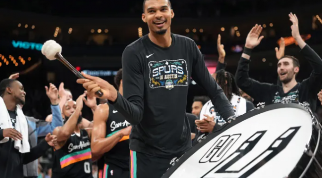 Victor Wembanyama gibt zu, dass die Knicks ihm und den Spurs eine wertvolle Lektion im Ausblasen gegeben haben