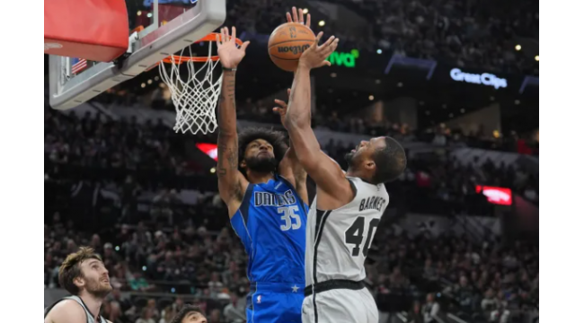 Marvin Bagleys Debüt bei den Mavericks war besser als erwartet