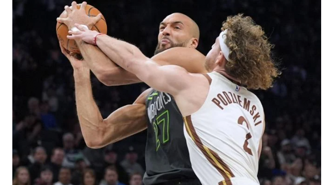 Timberwolves schlugen die Warriors 108-83, um eine fünfspielige Verlierreihe zu schnappen, während Top-Stars sich ausruhen