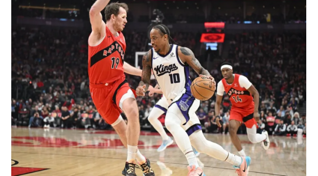 Ex-Raptors führen Kings zum Sieg in Toronto