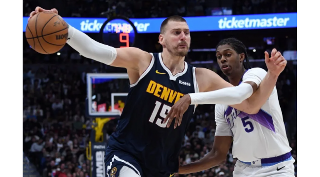 Warriors wollen die Saison-Serie über den Höhepunkt der Nuggets übernehmen