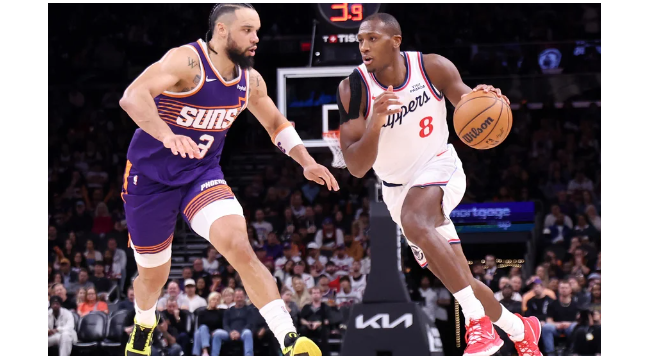 Leonard erzielt 25 Punkte, Clippers mit 117-93 Niederlage gegen Suns
