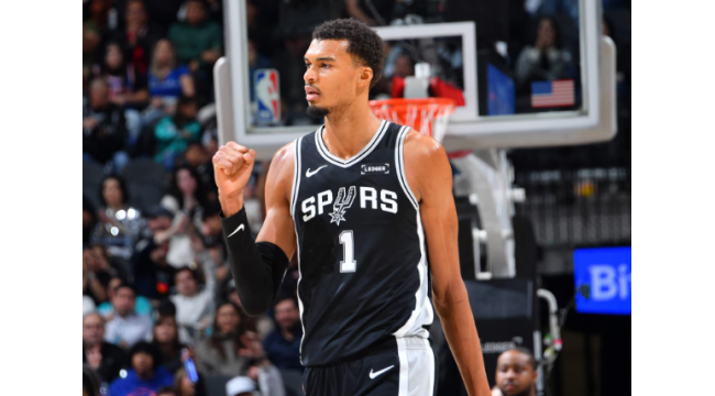 Victor Wembanyamas MRT zeigt keine Bandschäden im hyperextendierten Knie: Spurs-Pacers Spiel verpassen