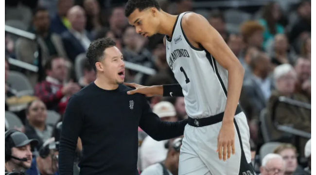 Spurs' Victor Wembanyama wird real über wen für einstimmigen NBA DPOY-Sieg zu kreditieren